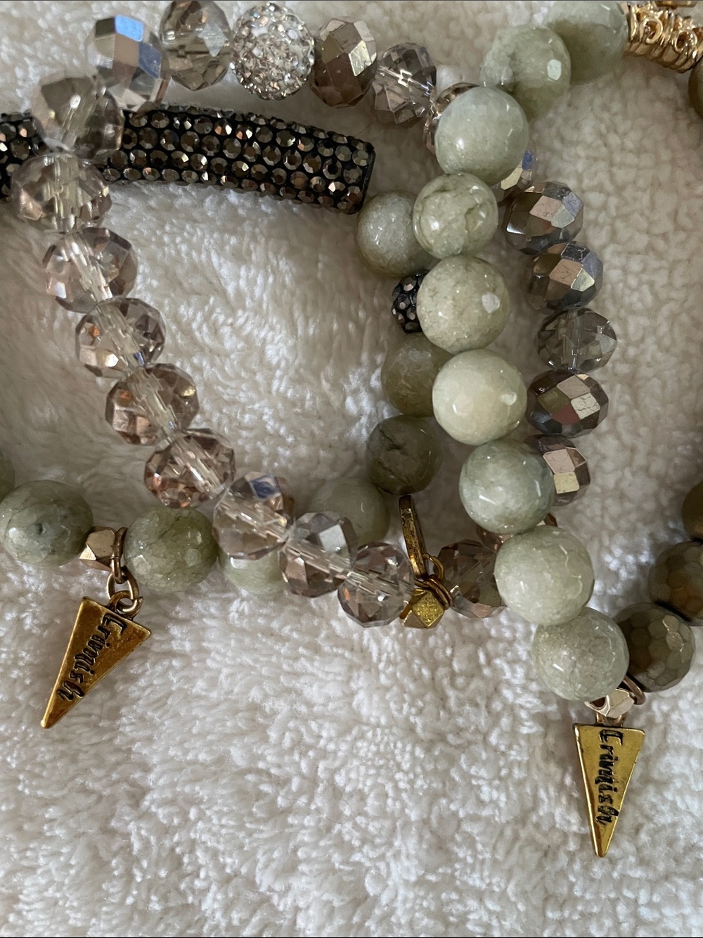 Set of 3 Erimish stretch beaded bracelets - Picture 2 of 3